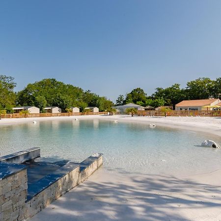 Camping Le Bois Joli Hotell Exteriör bild