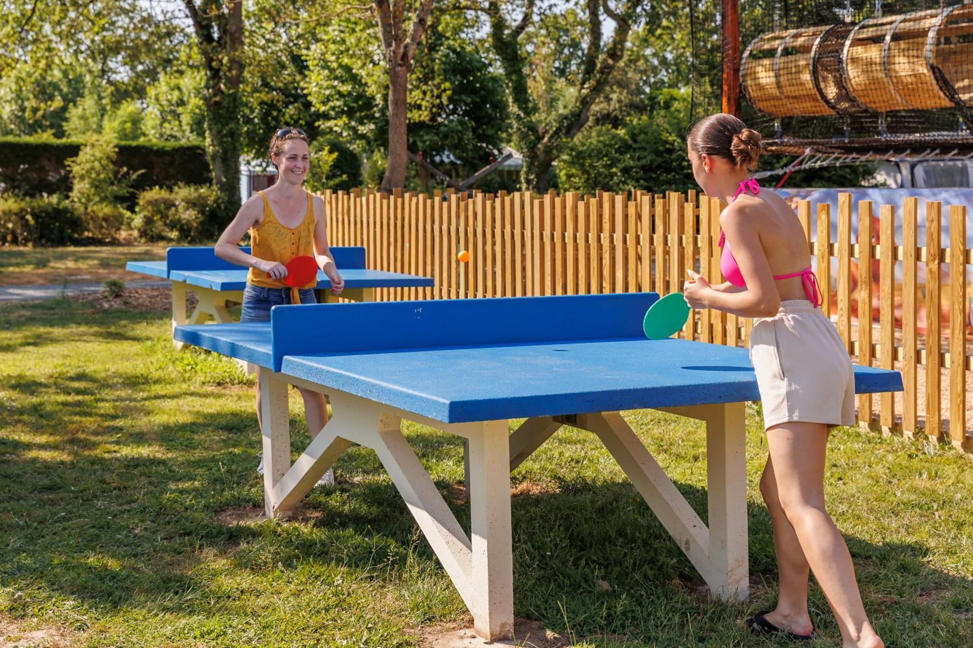 Camping Le Bois Joli Hotell Exteriör bild